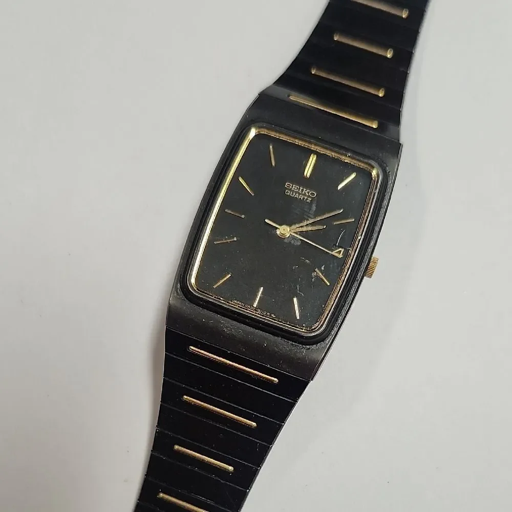 Seiko Classic 'Stealth' 'Pinstripe Tuxedo' Gents Matte Black Chrome